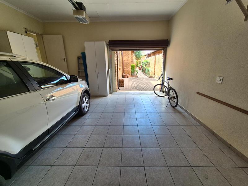 3 Bedroom Property for Sale in New Redruth Gauteng