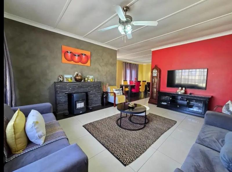 3 Bedroom Property for Sale in Chrisville Gauteng