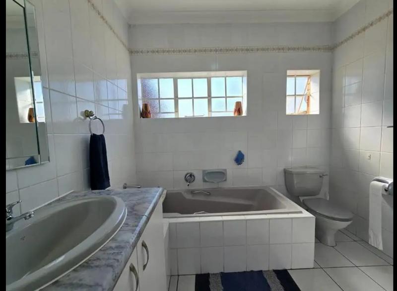 3 Bedroom Property for Sale in Chrisville Gauteng