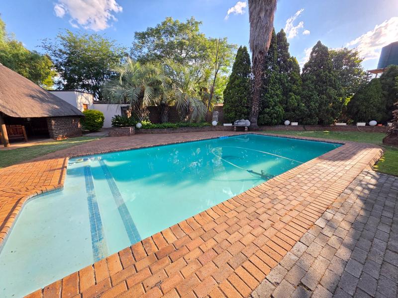 5 Bedroom Property for Sale in Boltonwold Gauteng