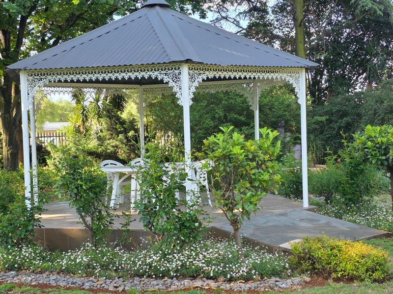 5 Bedroom Property for Sale in Boltonwold Gauteng