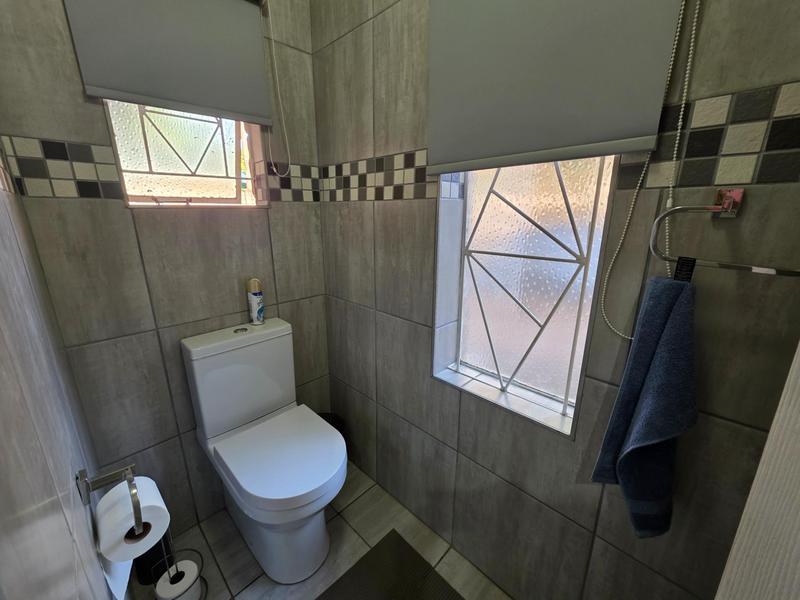 5 Bedroom Property for Sale in Boltonwold Gauteng