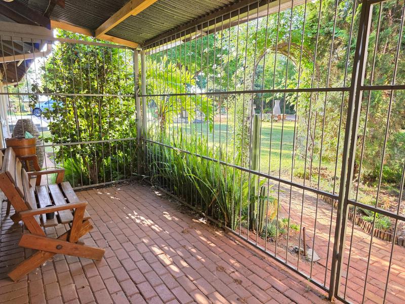 5 Bedroom Property for Sale in Boltonwold Gauteng