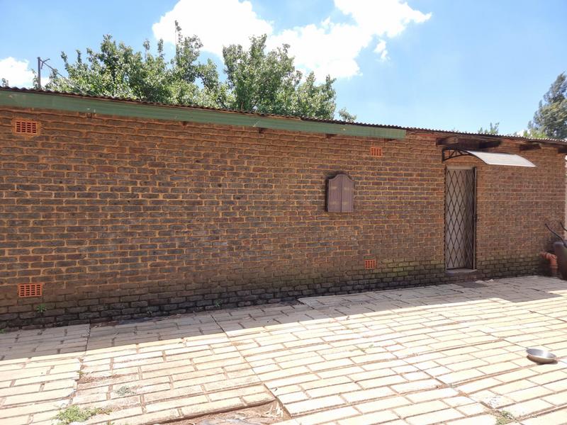 5 Bedroom Property for Sale in Kookrus Gauteng