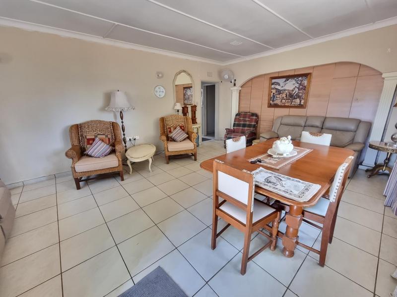 5 Bedroom Property for Sale in Kookrus Gauteng