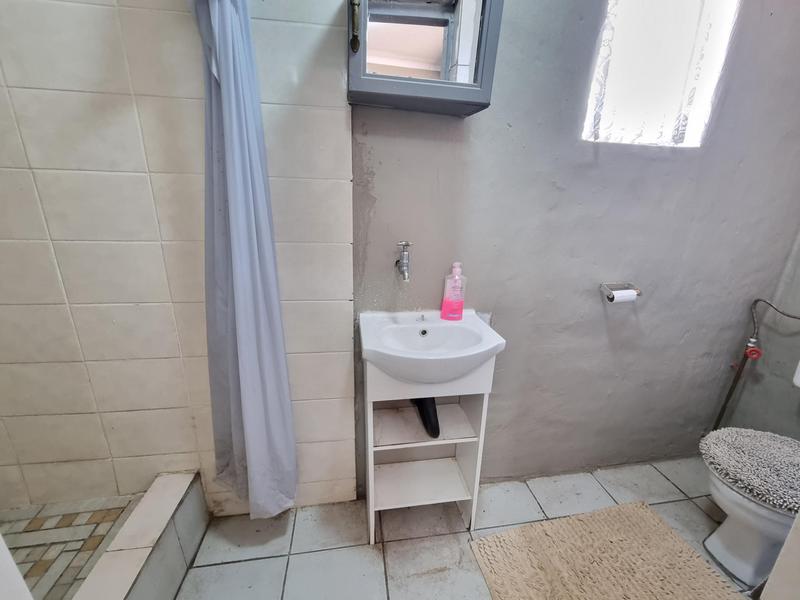 5 Bedroom Property for Sale in Kookrus Gauteng
