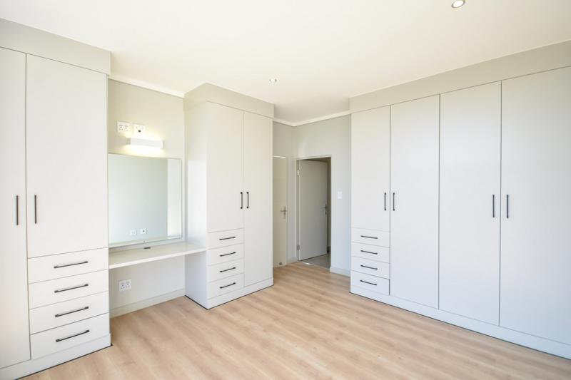 To Let 2 Bedroom Property for Rent in Midstream Estate Gauteng