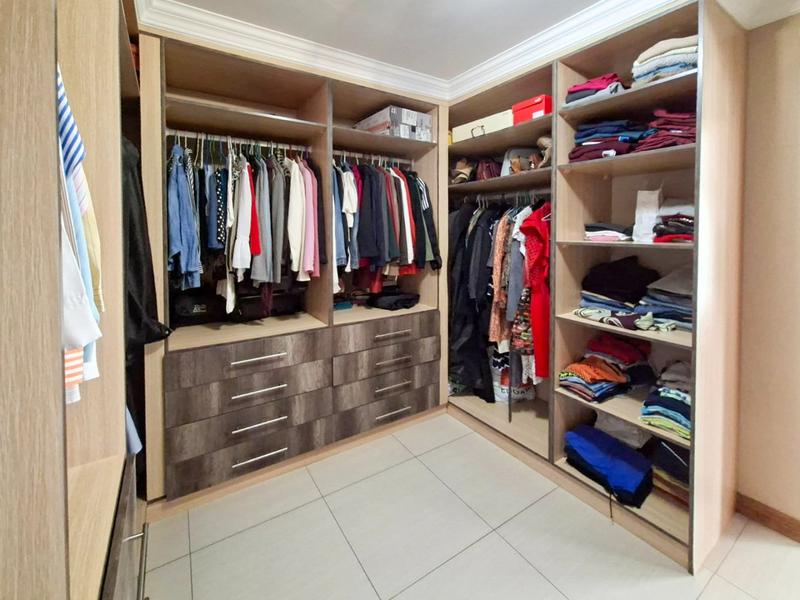 To Let 5 Bedroom Property for Rent in Midstream Estate Gauteng