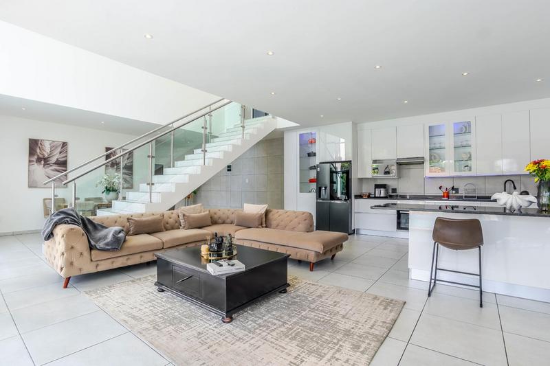 4 Bedroom Property for Sale in Linksfield Gauteng