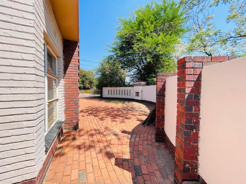 3 Bedroom Property for Sale in Randhart Gauteng