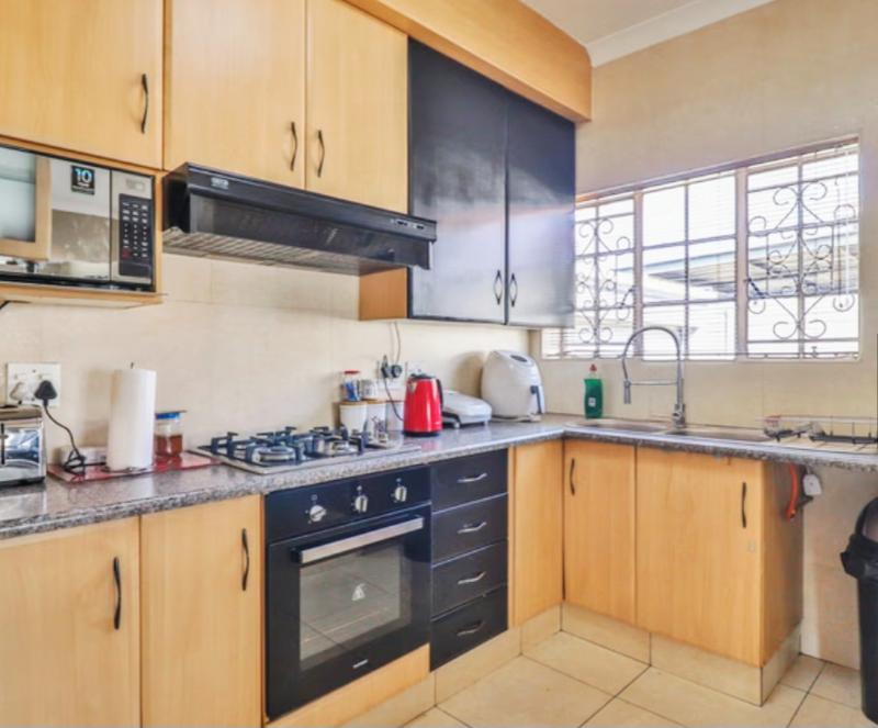 4 Bedroom Property for Sale in Sunnyridge Gauteng