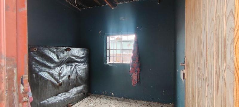 7 Bedroom Property for Sale in Mapetla Gauteng