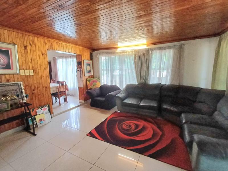 4 Bedroom Property for Sale in Erasmia Gauteng