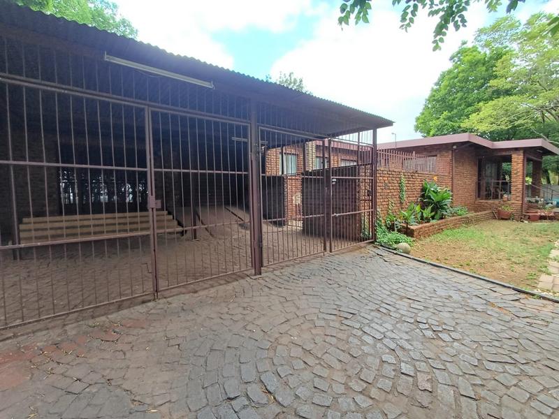 4 Bedroom Property for Sale in Erasmia Gauteng