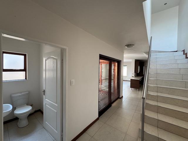 3 Bedroom Property for Sale in Candlewoods Country Estate Gauteng