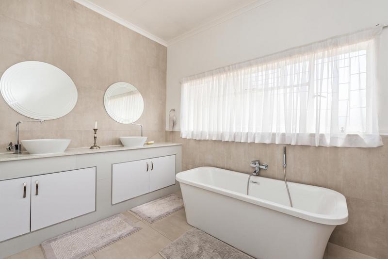 4 Bedroom Property for Sale in South Kensington Gauteng