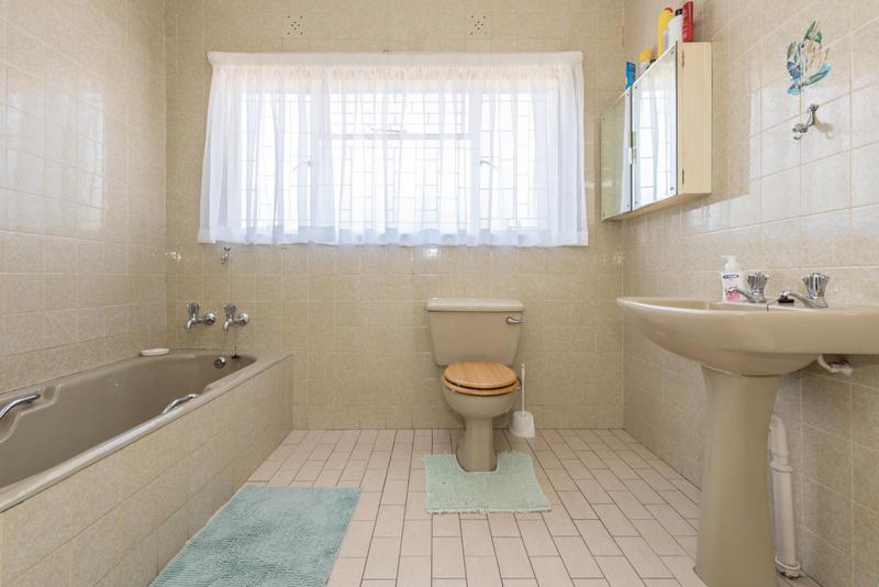 4 Bedroom Property for Sale in South Kensington Gauteng