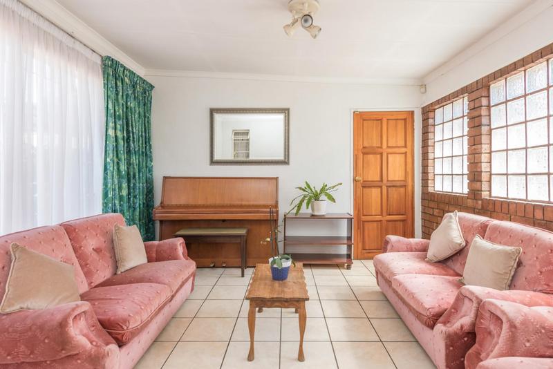 4 Bedroom Property for Sale in South Kensington Gauteng