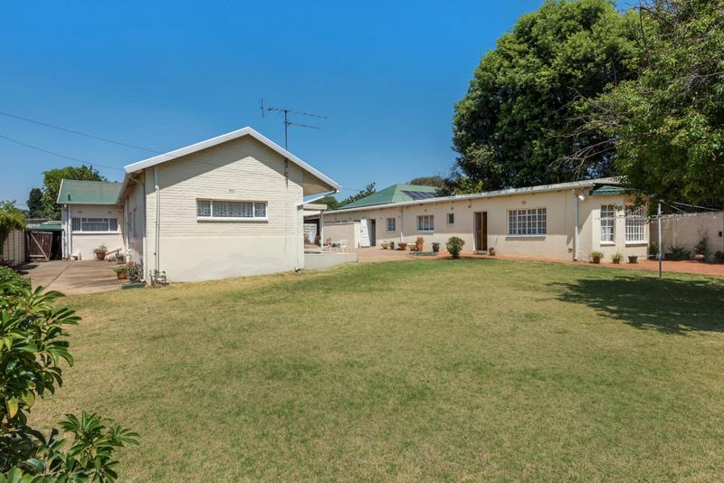 4 Bedroom Property for Sale in South Kensington Gauteng