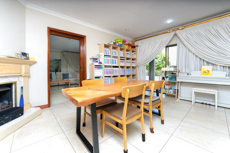 4 Bedroom Property for Sale in Dainfern Golf Estate Gauteng