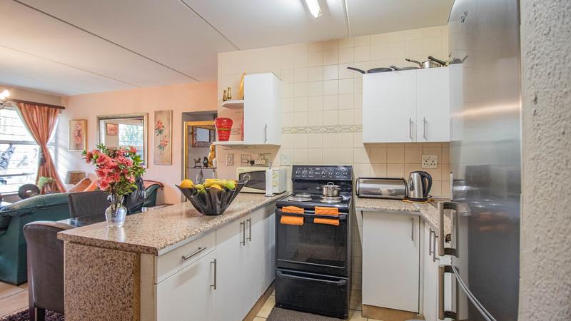 2 Bedroom Property for Sale in Bedfordview Gauteng