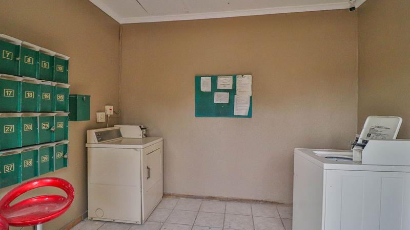 2 Bedroom Property for Sale in Bedfordview Gauteng