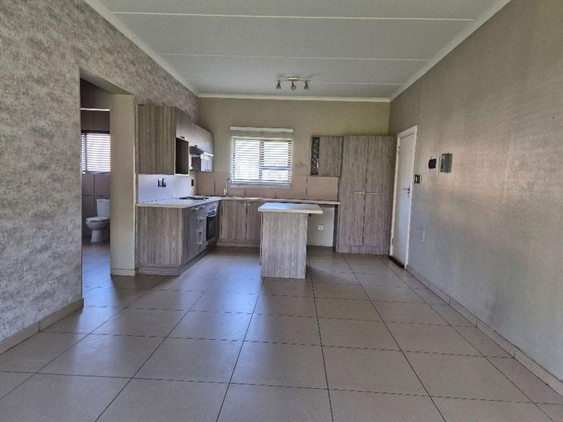 2 Bedroom Property for Sale in Lilianton Gauteng