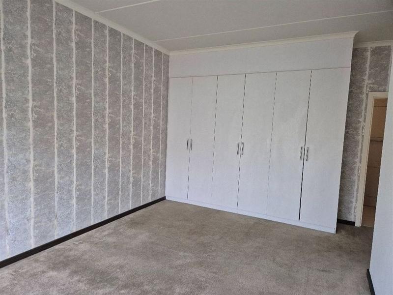 2 Bedroom Property for Sale in Lilianton Gauteng