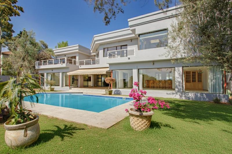 To Let 4 Bedroom Property for Rent in Dainfern Golf Estate Gauteng