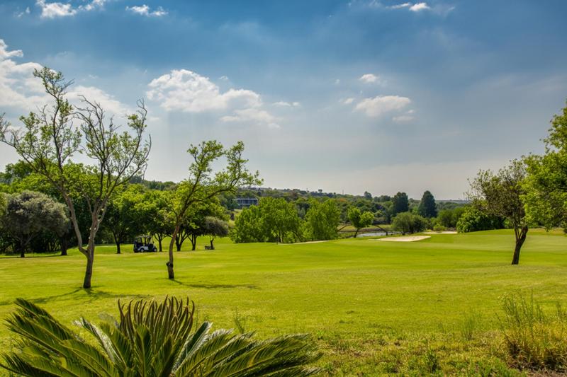 To Let 4 Bedroom Property for Rent in Dainfern Golf Estate Gauteng
