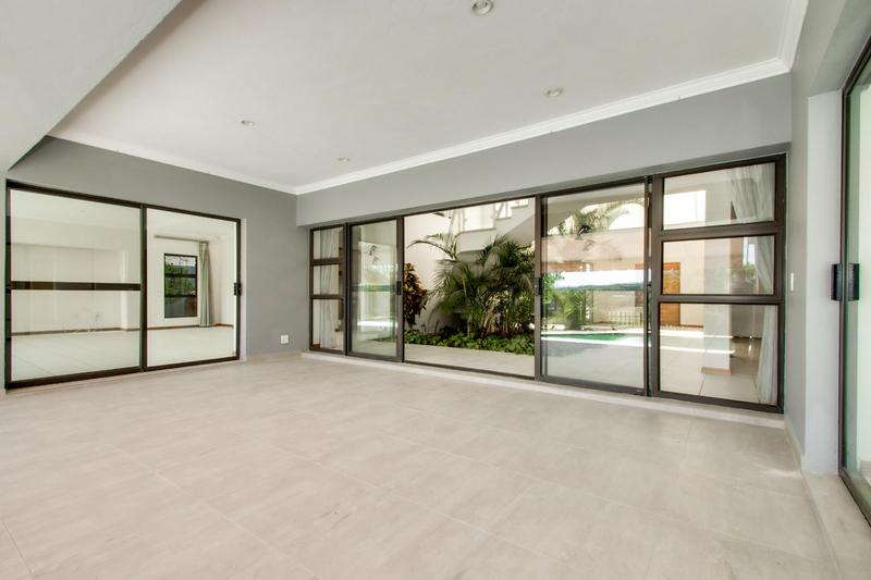 To Let 4 Bedroom Property for Rent in Dainfern Golf Estate Gauteng