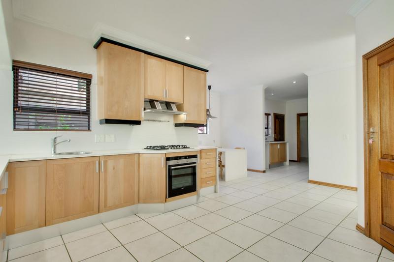 To Let 4 Bedroom Property for Rent in Dainfern Golf Estate Gauteng