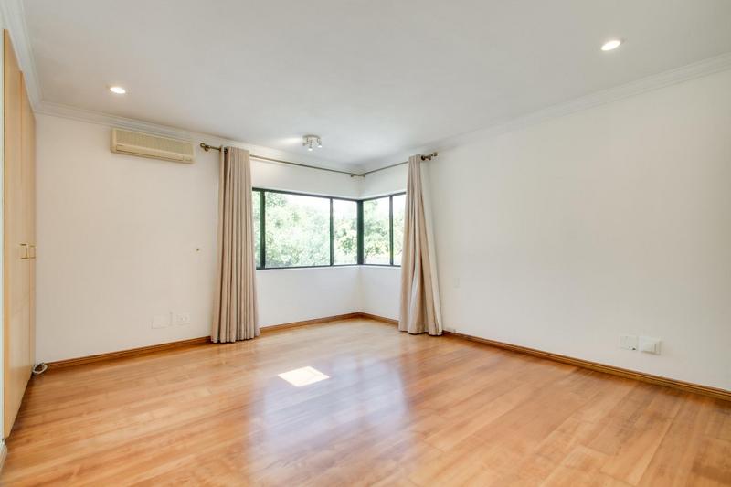 To Let 4 Bedroom Property for Rent in Dainfern Golf Estate Gauteng