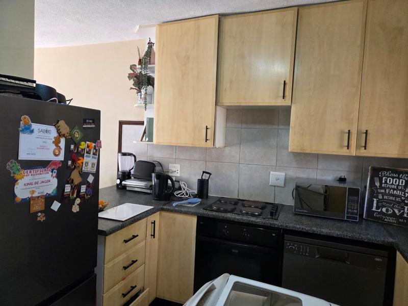 To Let 2 Bedroom Property for Rent in Olympus AH Gauteng