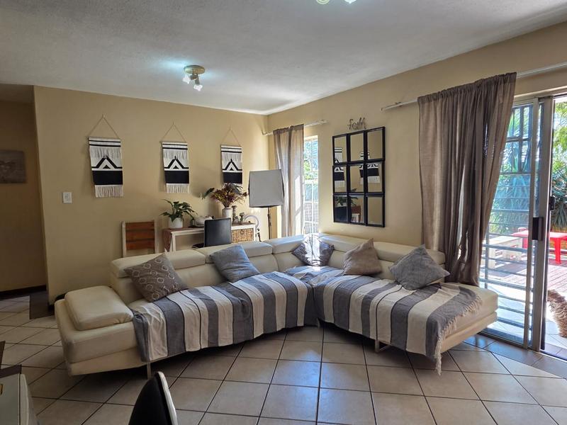 To Let 2 Bedroom Property for Rent in Olympus AH Gauteng