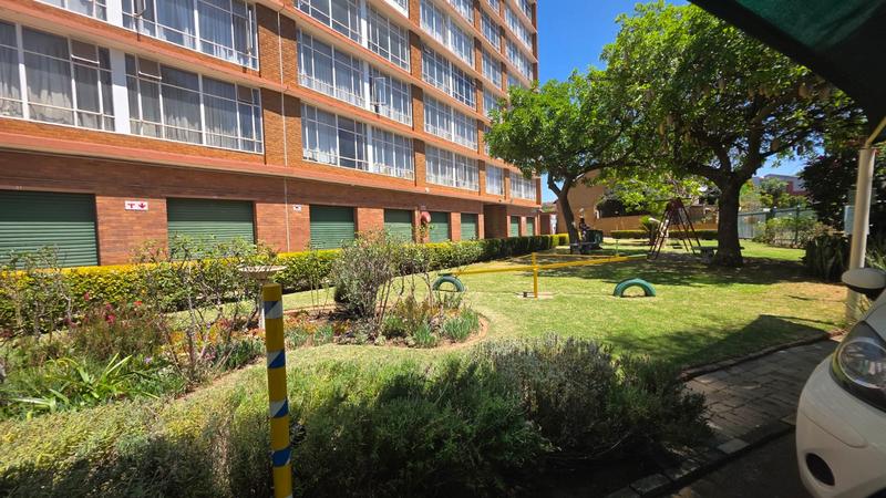 1 Bedroom Property for Sale in Weavind Park Gauteng