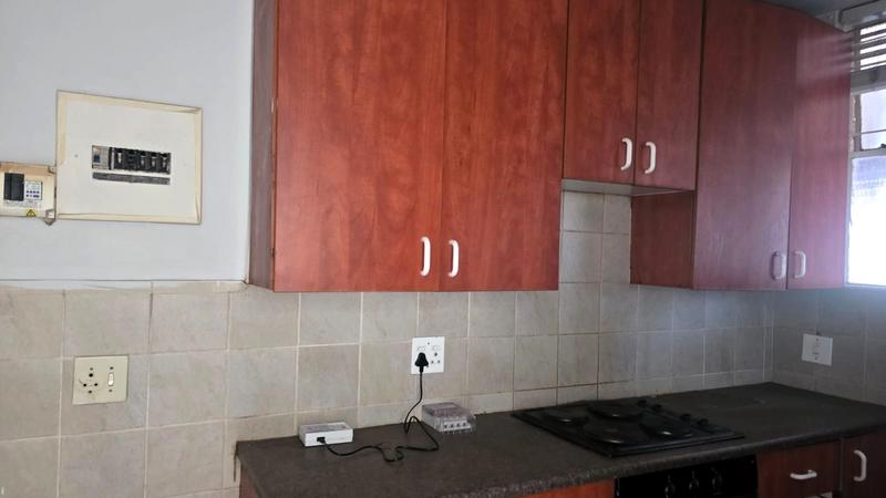 1 Bedroom Property for Sale in Weavind Park Gauteng