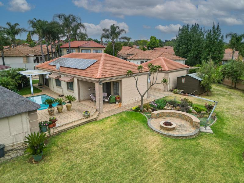4 Bedroom Property for Sale in Amberfield Glen Gauteng