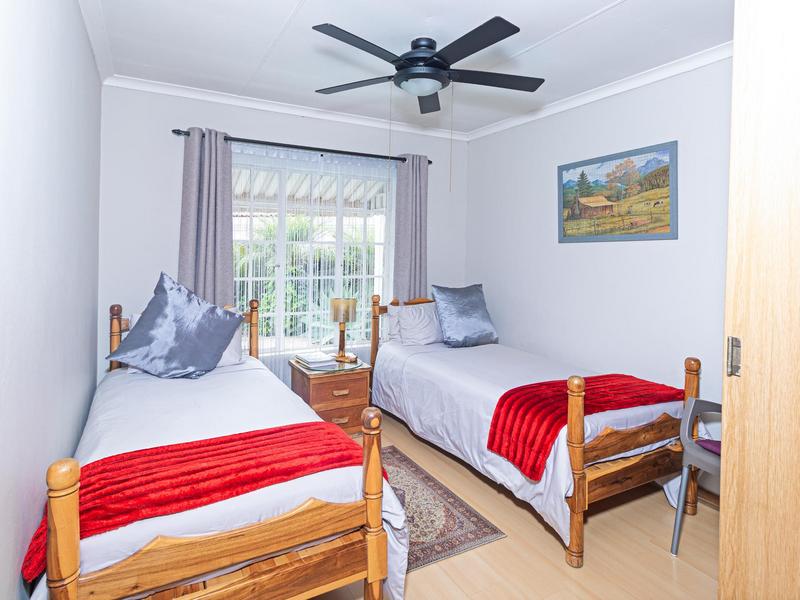 4 Bedroom Property for Sale in Amberfield Glen Gauteng