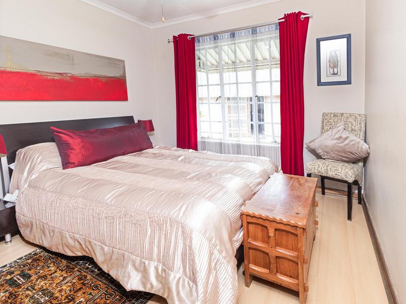 4 Bedroom Property for Sale in Amberfield Glen Gauteng