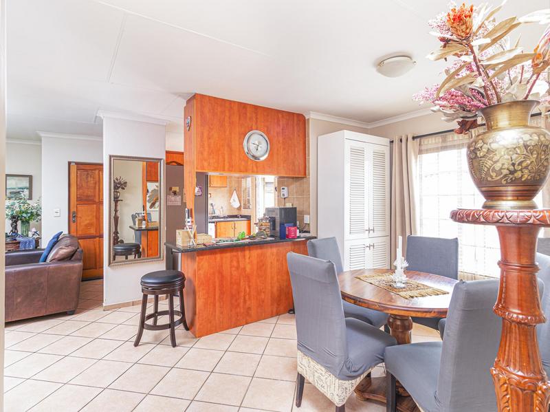 4 Bedroom Property for Sale in Amberfield Glen Gauteng