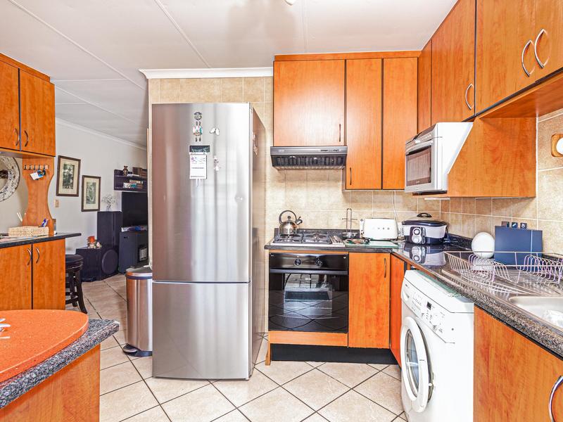 4 Bedroom Property for Sale in Amberfield Glen Gauteng