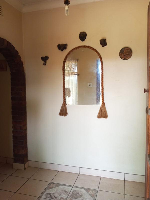 6 Bedroom Property for Sale in Casseldale Gauteng
