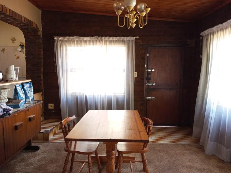 6 Bedroom Property for Sale in Casseldale Gauteng