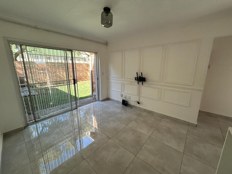 To Let 2 Bedroom Property for Rent in Kosmosdal Gauteng