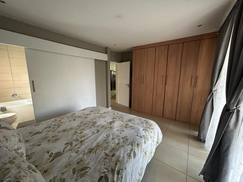 To Let 2 Bedroom Property for Rent in Rooihuiskraal North Gauteng
