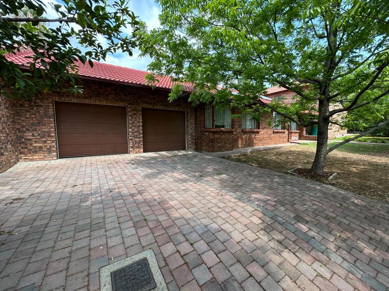 3 Bedroom Property for Sale in The Reeds Gauteng