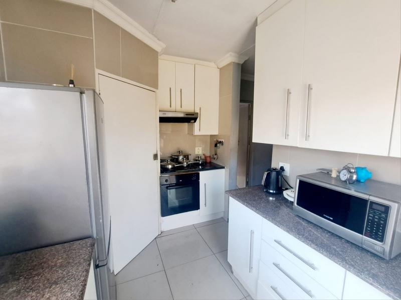 3 Bedroom Property for Sale in Heuweloord Gauteng
