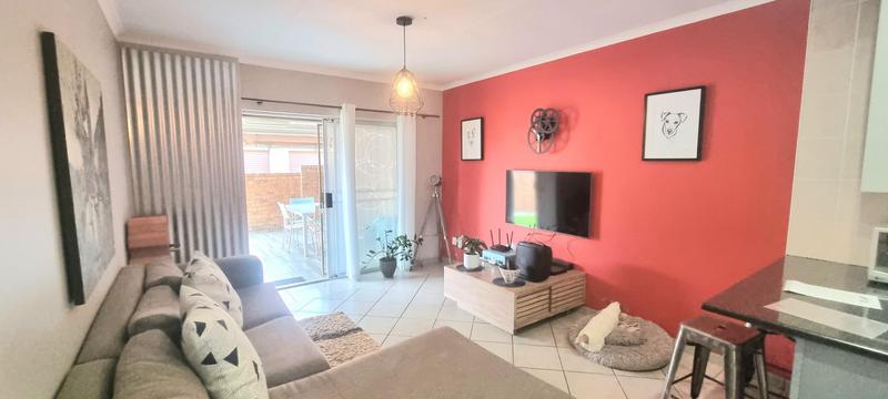 2 Bedroom Property for Sale in Amberfield Gauteng