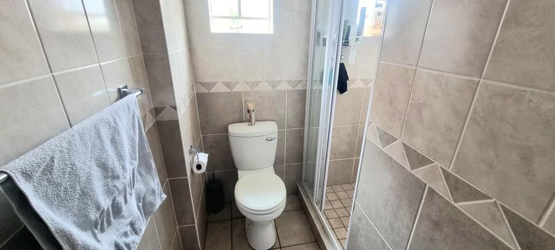 2 Bedroom Property for Sale in Amberfield Gauteng